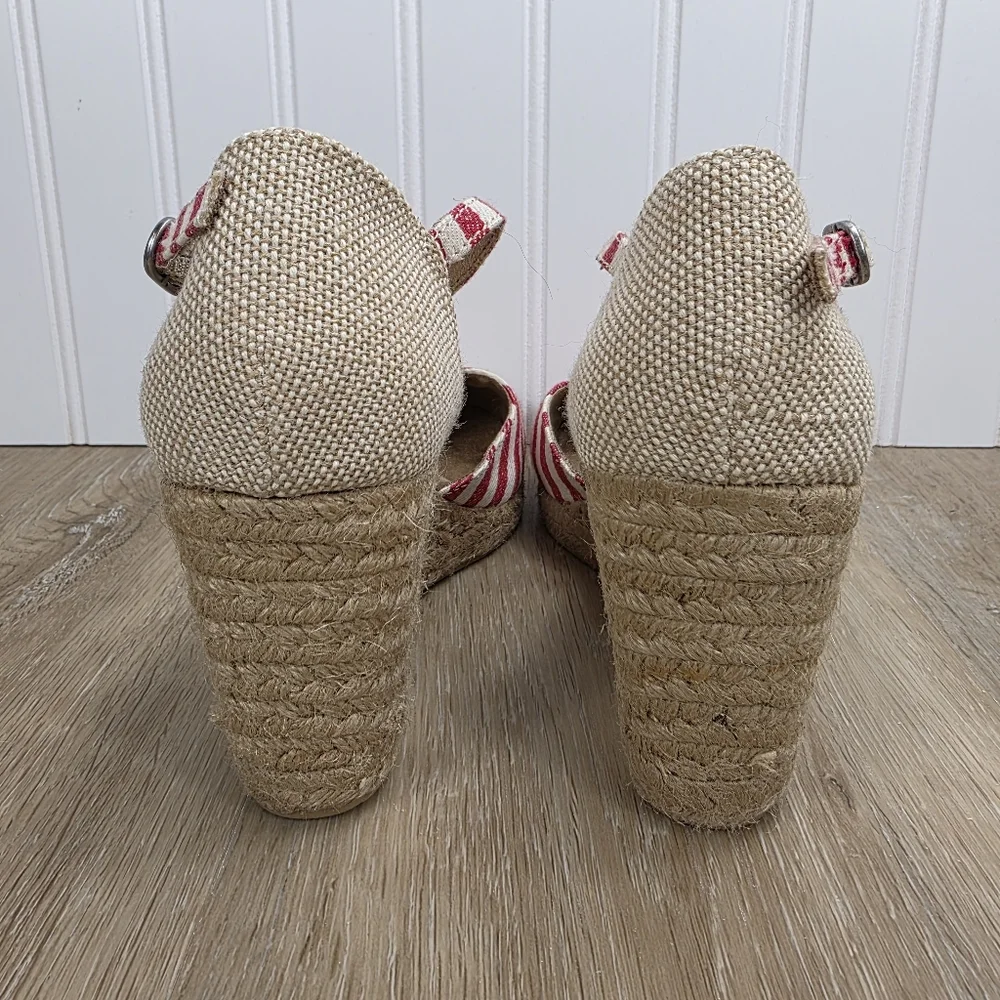 White Mountain Striped Red Espadrille Wedge Sandals
